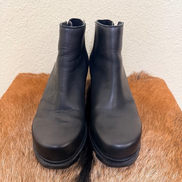 Sorel $200 Womens 9.5 Black Joan of Arctic III Leather Wedge Ankle Boots NL4372 - Picture 2 of 8